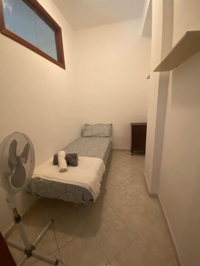 Na Za' Pina Apartment Чефалу Екстериор снимка